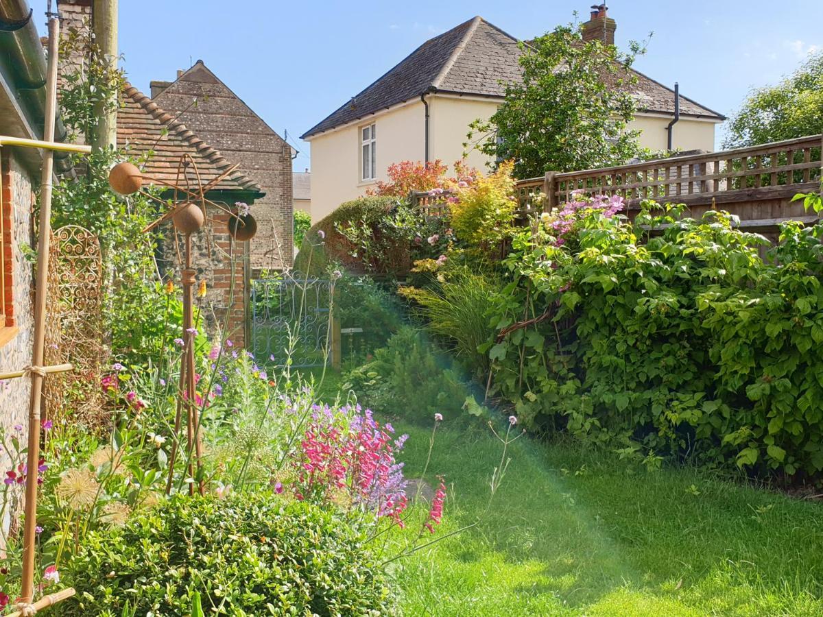 Upper Beeding Delightful Cottage On The River Adur Close To Brighton & The Downs No Dogs Sorry מראה חיצוני תמונה